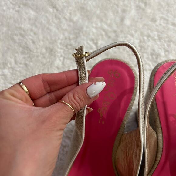 Lilly Pulitzer Womens Gold Wedges Sz 8 *Flawed* Preppy Summer Heels - Picture 4 of 9